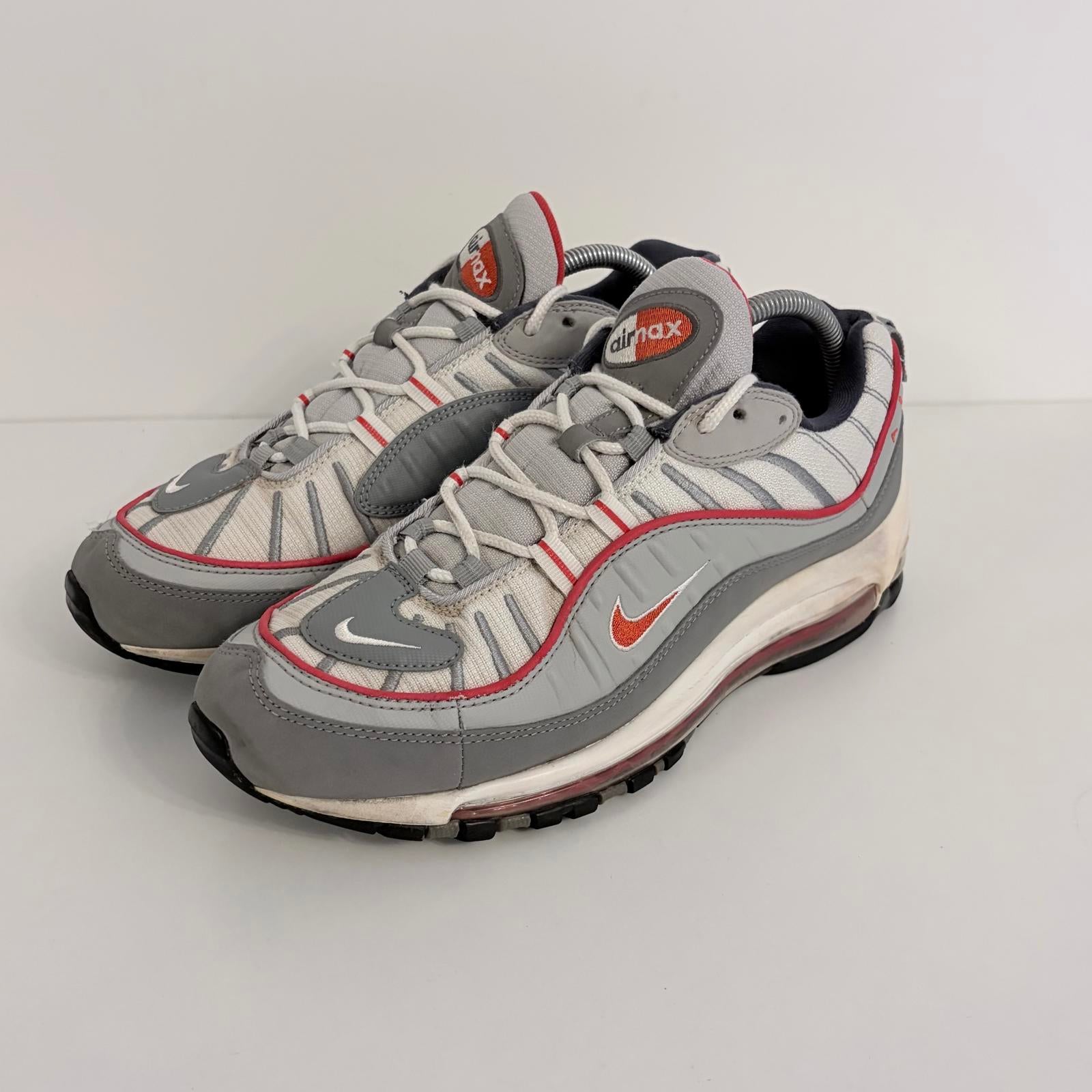 Nike Air Max 98 Mens UK 8 Particle Grey Red Bubble Trainers CI3693-001